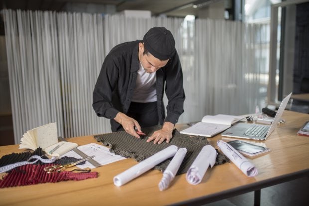 24 year old inventor creates clothes that expand as a