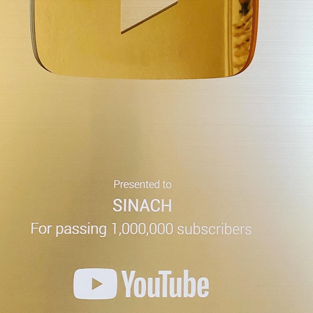 Sinach Receives Gold Play Button For Passing 1 Million Subscribers On Youtube Teckexperts Com